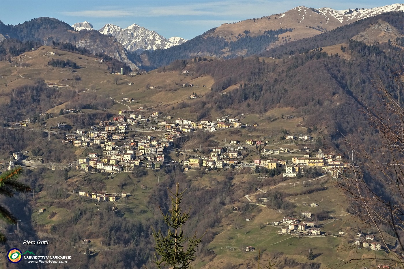 17 Prima vista su Dossena.JPG